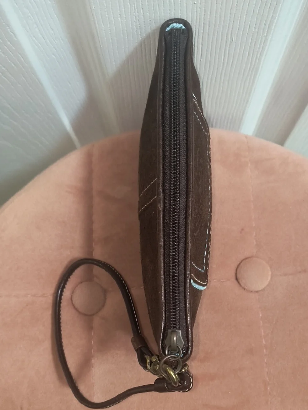 Vintage Coach Brown Suede Wristlet - Picture 3 of 7